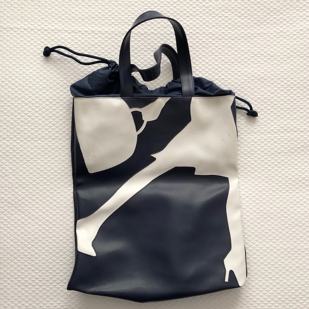 Trans Version graphic tote